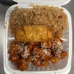 Best Sesame Chicken, Egg Roll in West Springfield, MA
