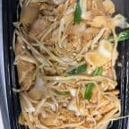 Best Chicken Chow Fun in West Springfield, MA